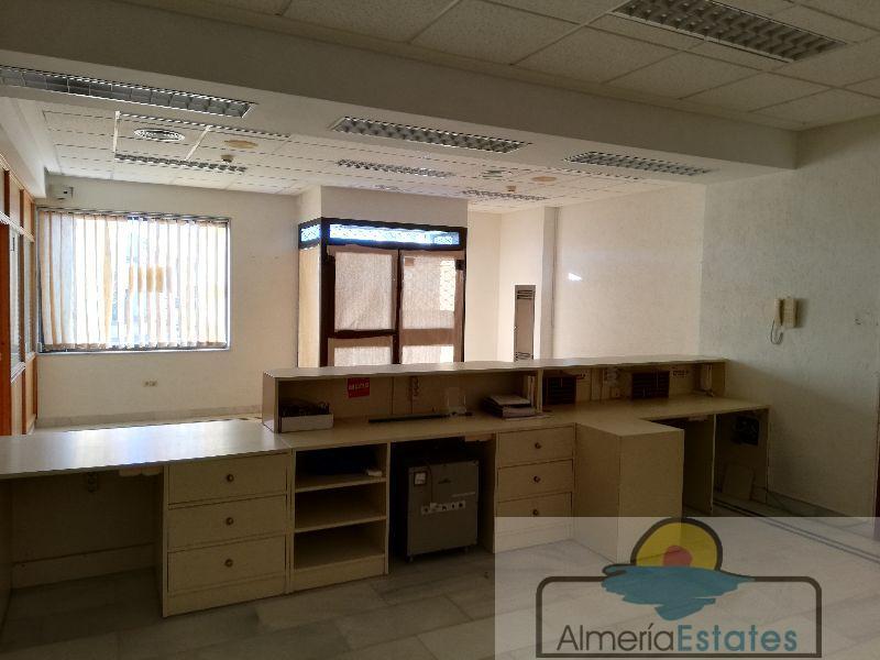 Alquiler de local en Huércal-Overa