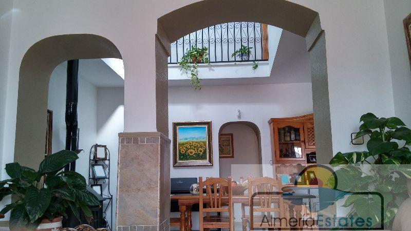 For sale of villa in Cantoria