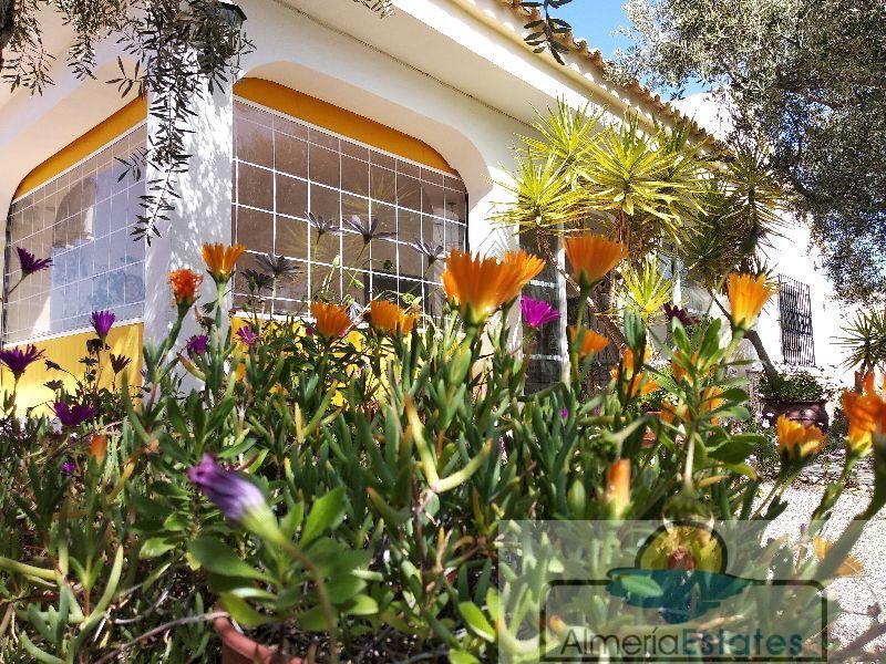 Venta de villa en Cantoria Venta de villa en Cantoria