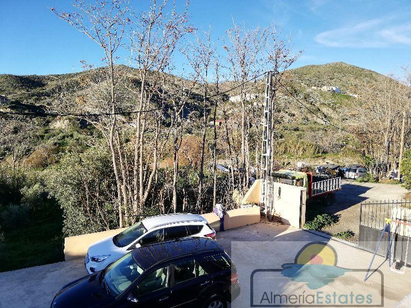 For sale of villa in Oria