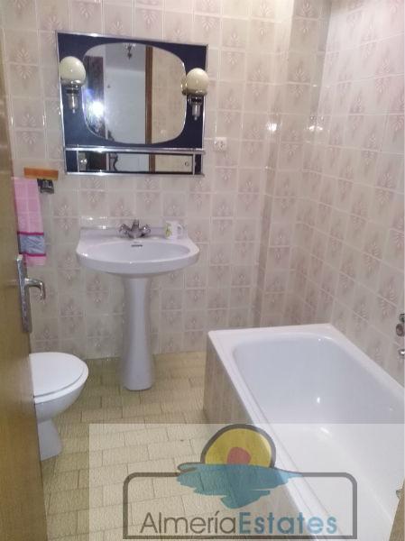 For sale of house in Vélez-Rubio