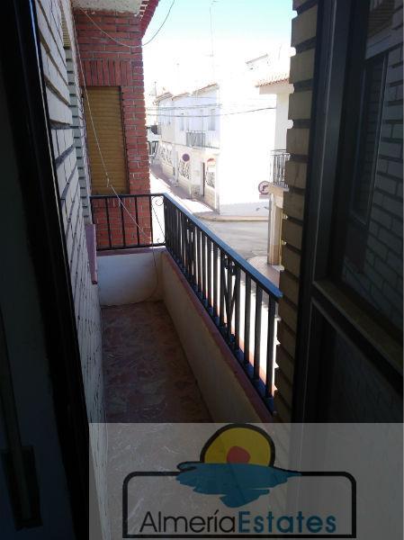 For sale of house in Vélez-Rubio