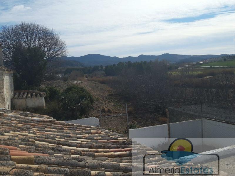 For sale of house in Vélez-Blanco