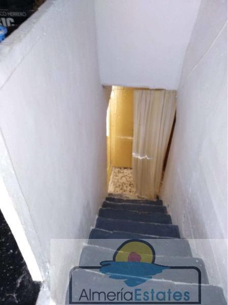 For sale of house in María