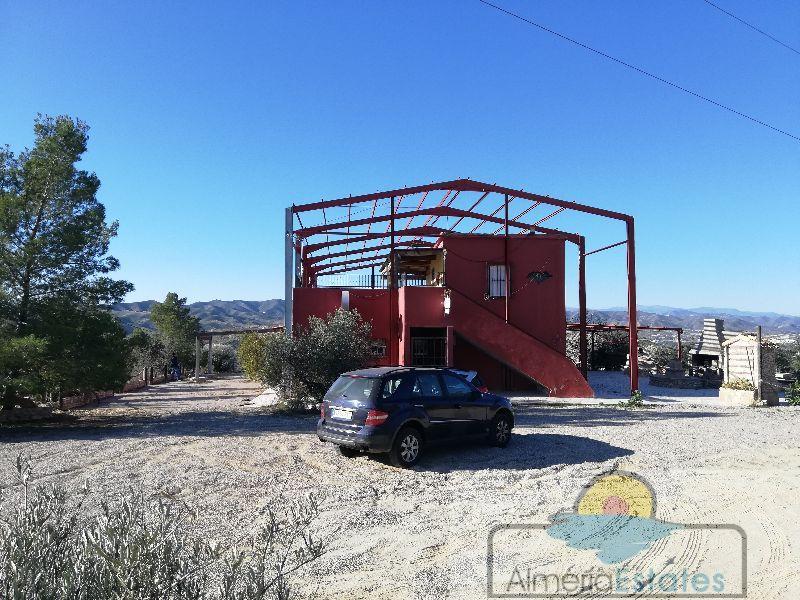 Venta de local comercial en Arboleas