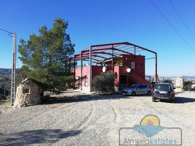 Venta de local comercial en Arboleas