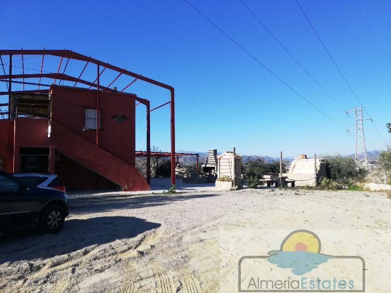 For sale of commercial in Arboleas