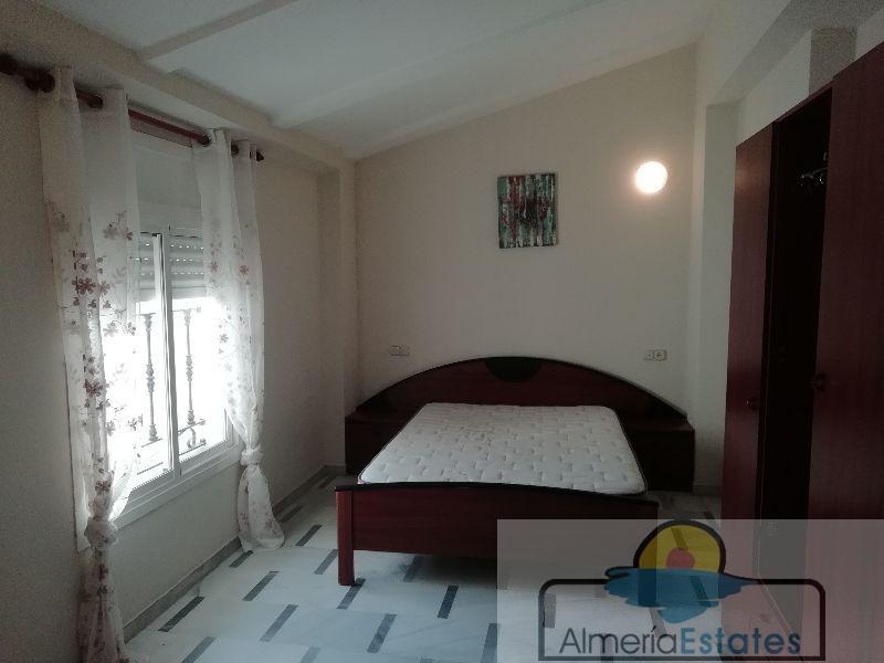 For sale of flat in Olula del Río