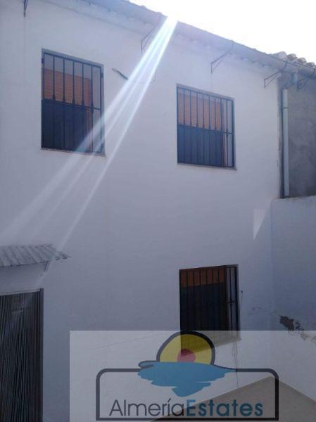 Venta de casa en Chirivel