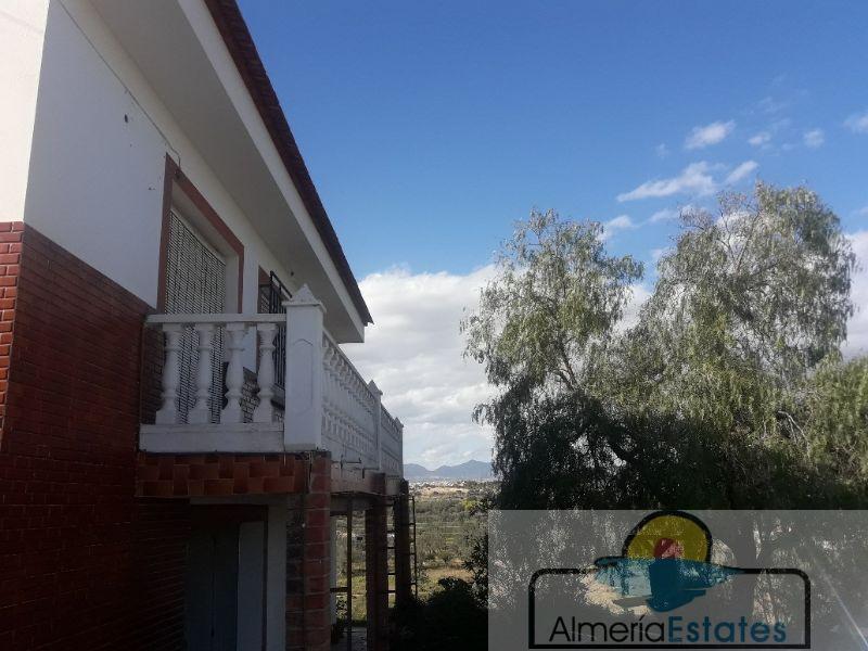 Venta de villa en Albox