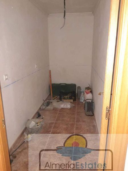 For sale of house in Vélez-Rubio