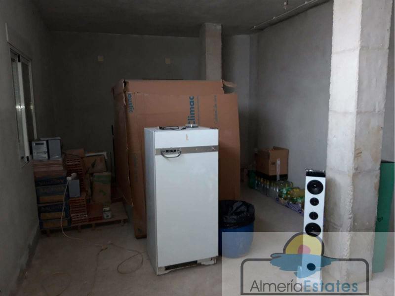 For sale of house in María