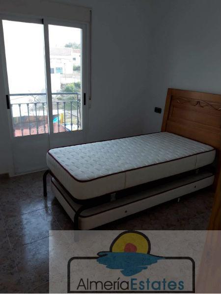 For sale of house in María