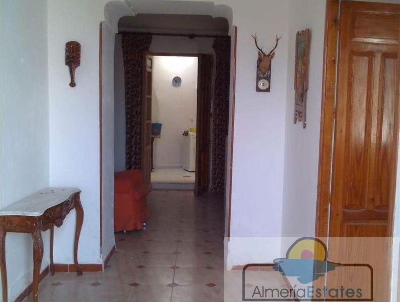For rent of house in Almanzora
