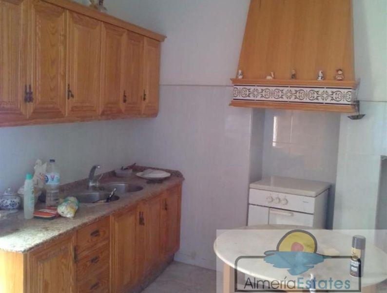For rent of house in Almanzora