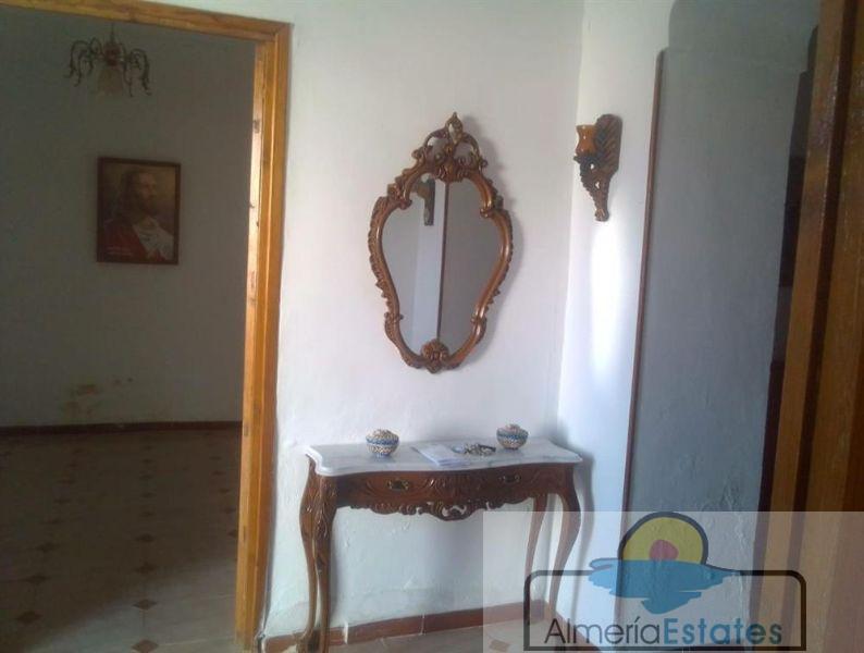 For rent of house in Almanzora