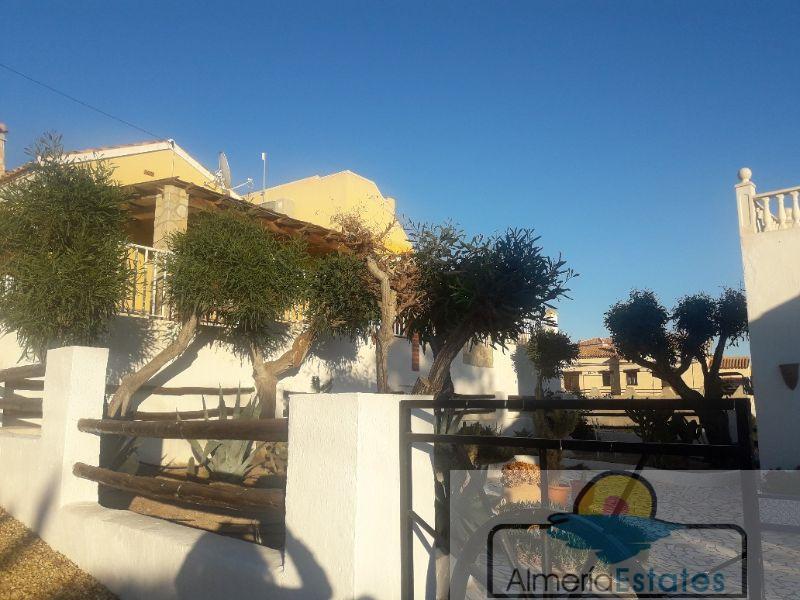 For sale of house in Pulpí