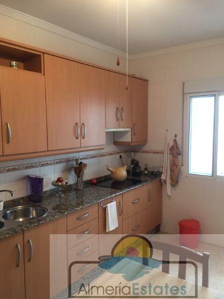 For sale of ground floor in Vélez-Rubio