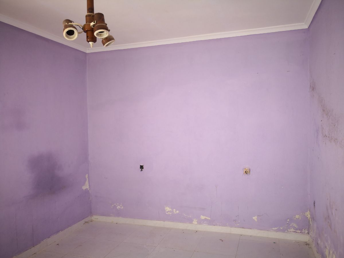 For sale of house in Fines