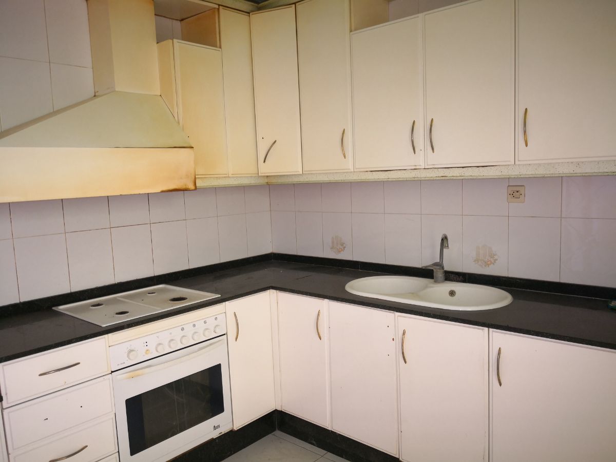 For sale of house in Fines