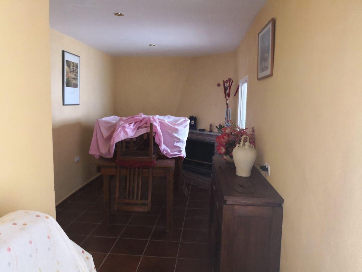 For sale of house in Urrácal