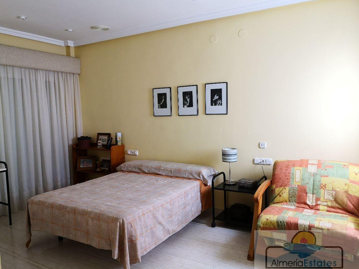 For sale of flat in Albox