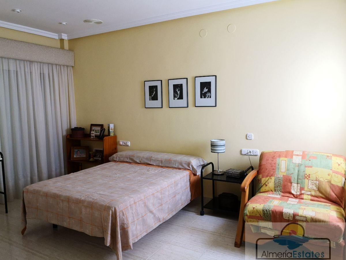 For sale of flat in Albox