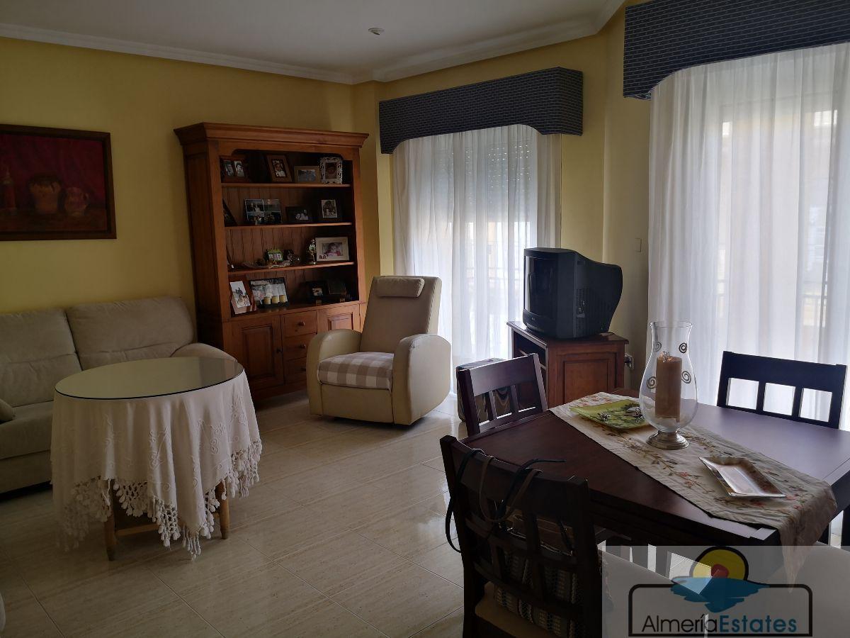 For sale of flat in Albox