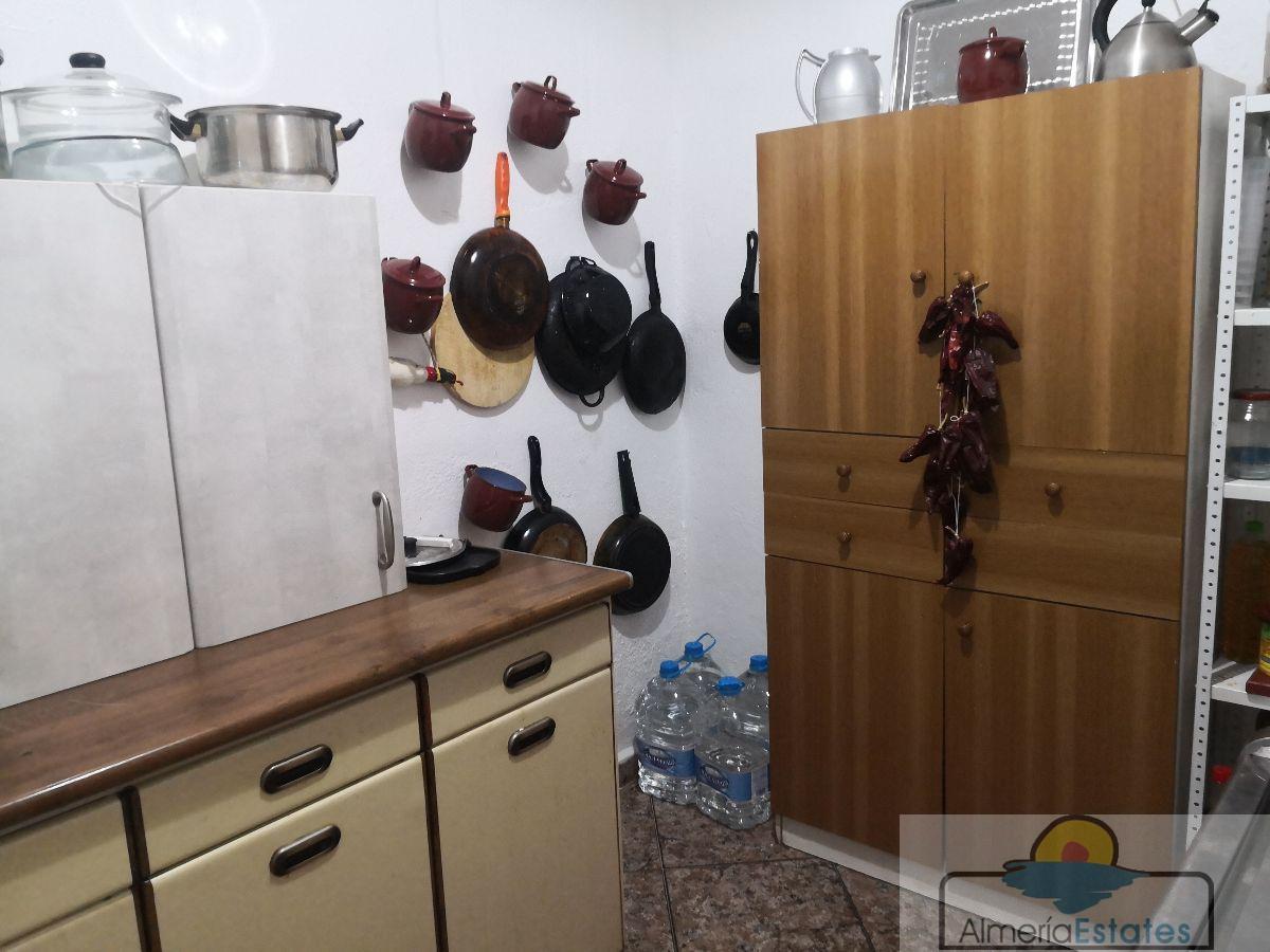 For rent of villa in Albox