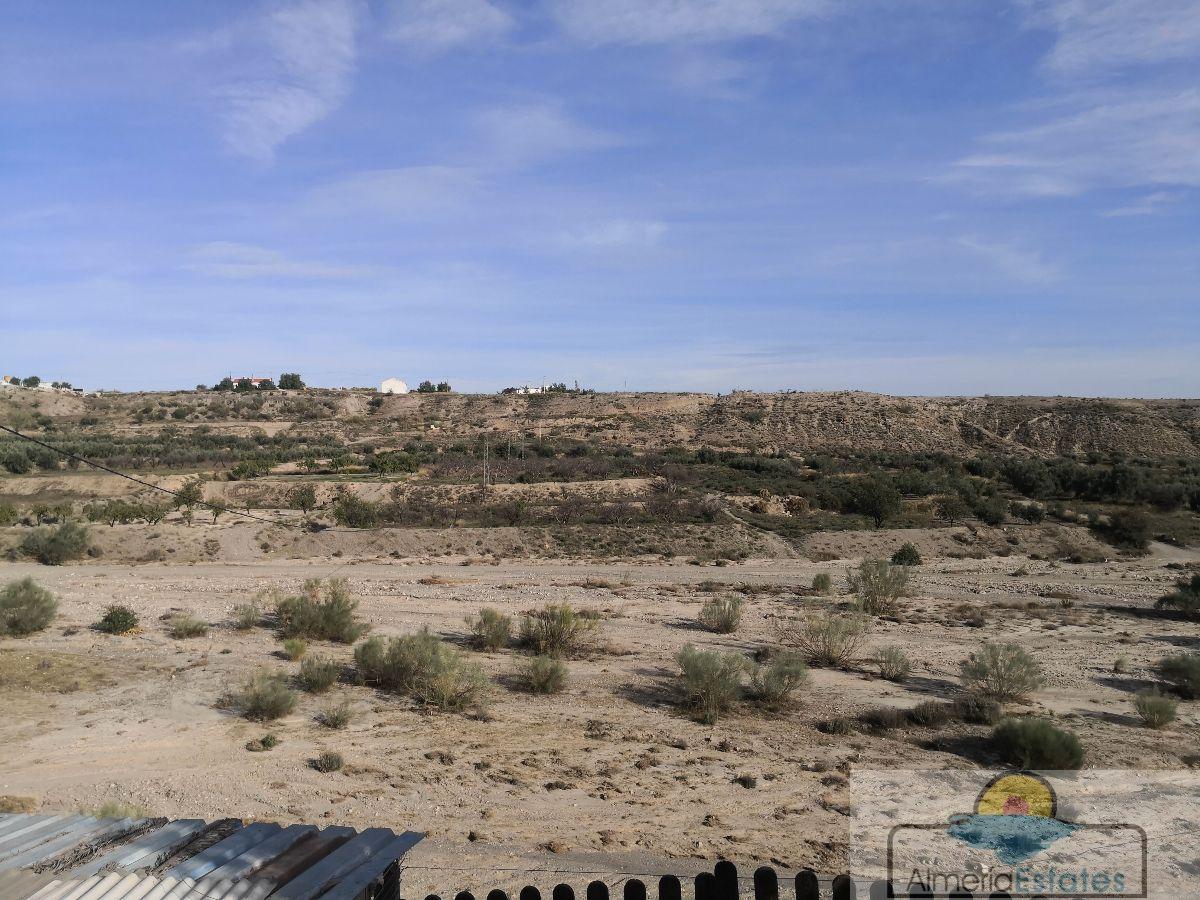 For rent of villa in Albox