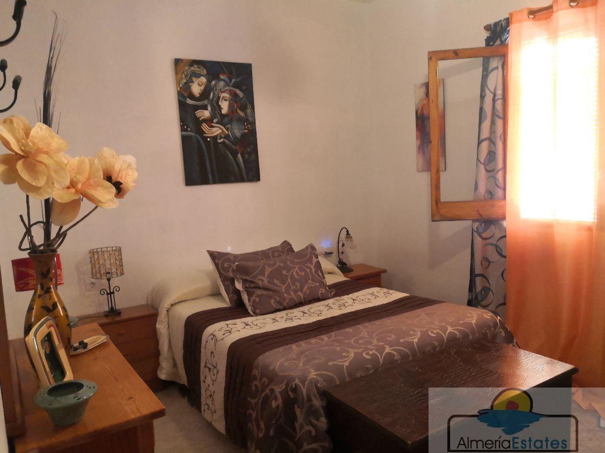 For rent of villa in Albox