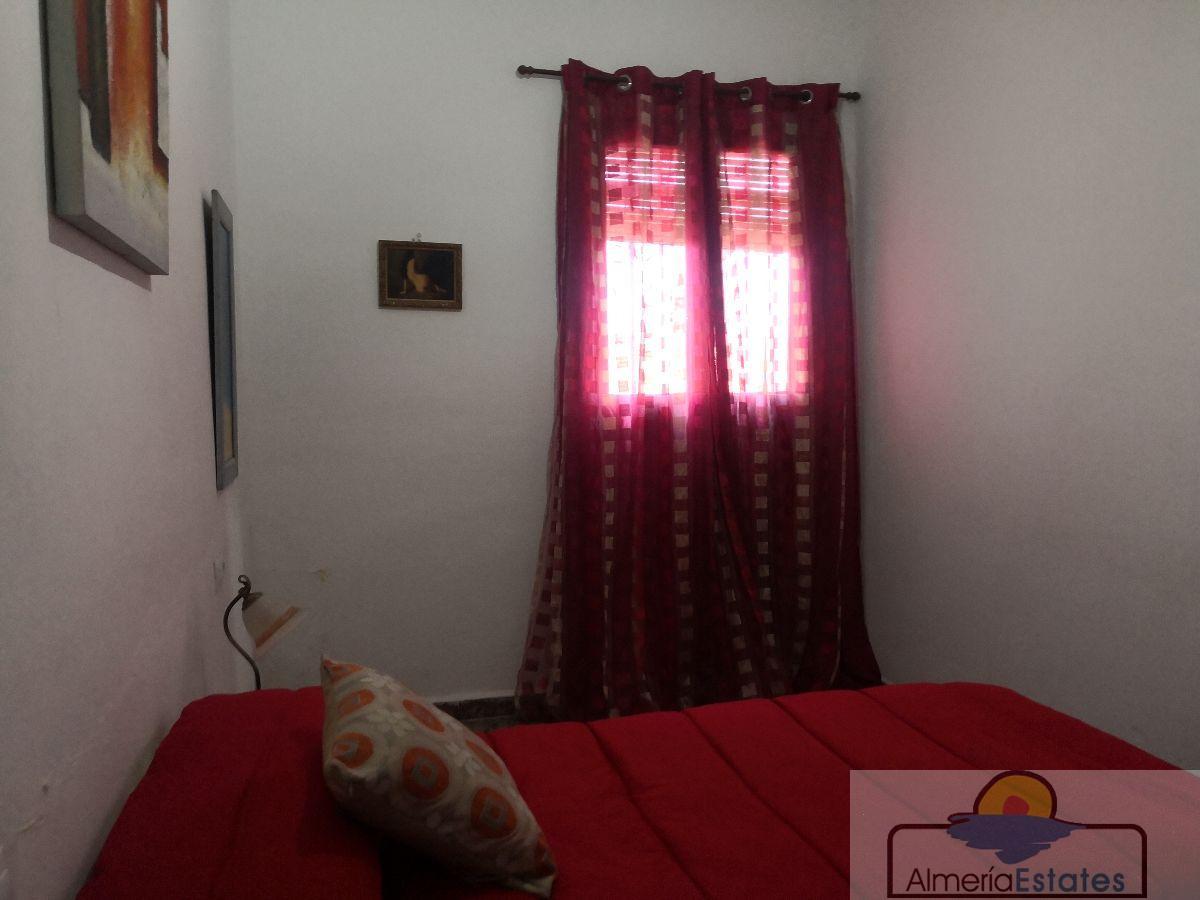For rent of villa in Albox