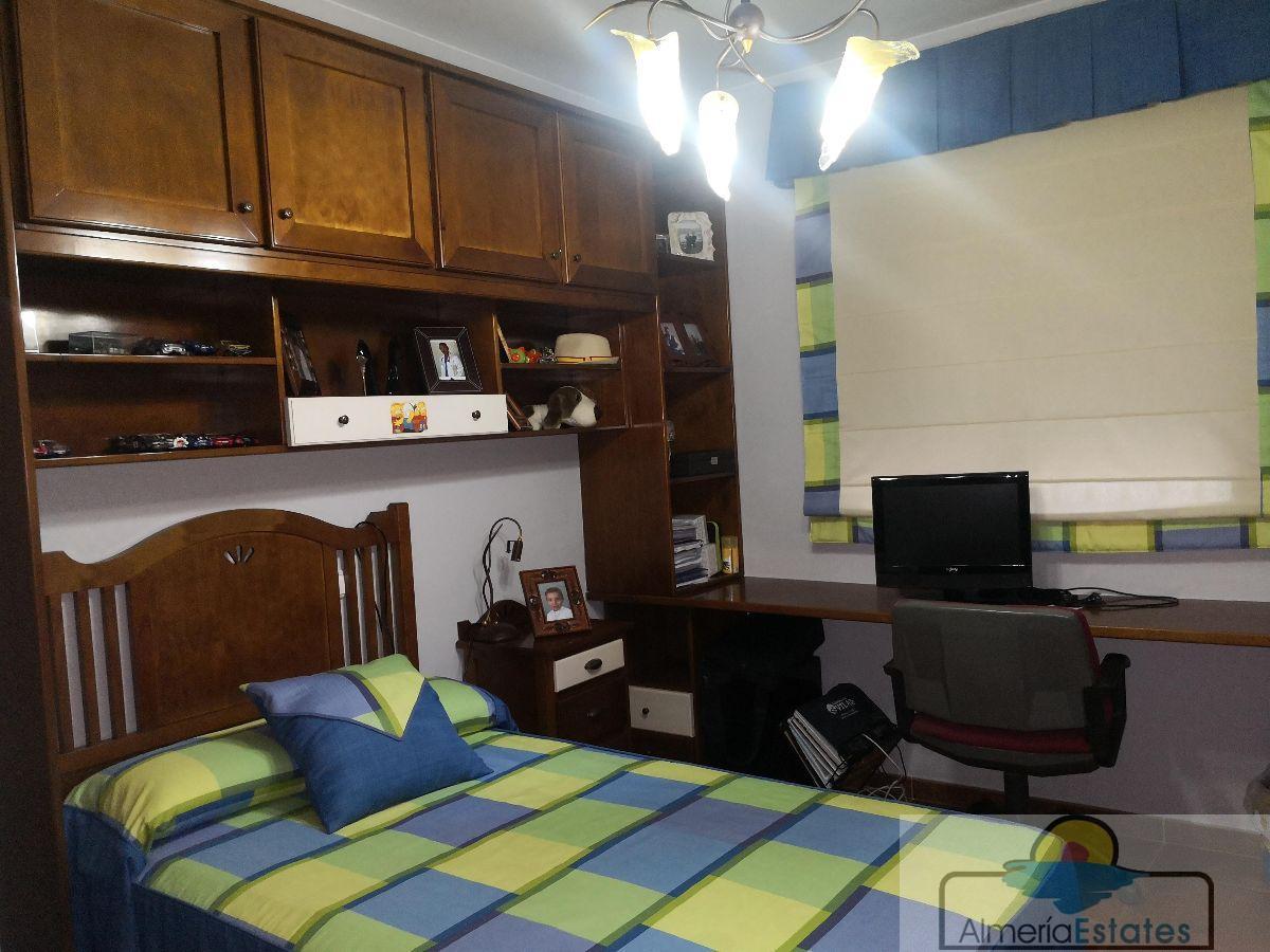 Venta de villa en Albox