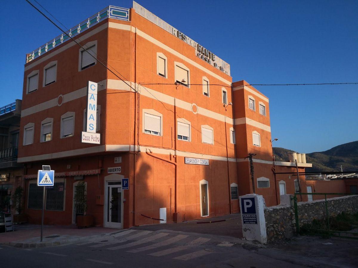 Venta de hotel en Olula del Río