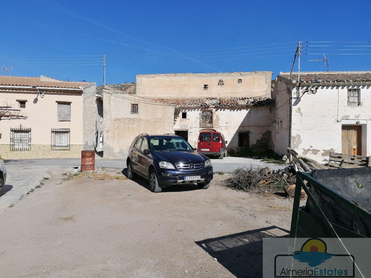 Venta de casa en Oria