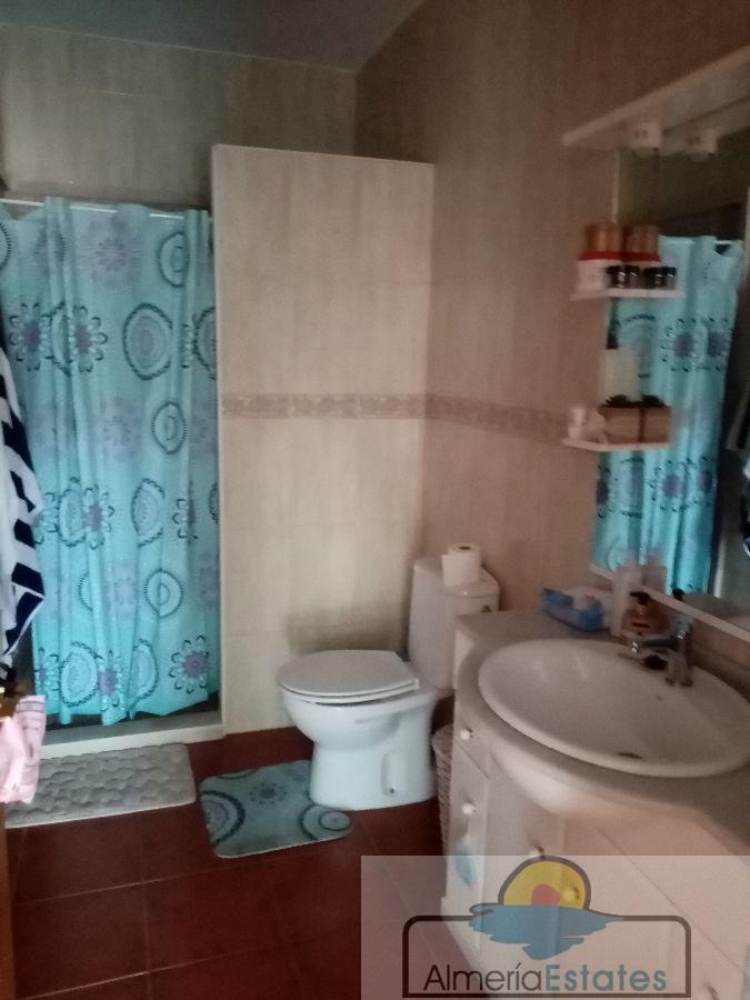 Venta de villa en Zurgena