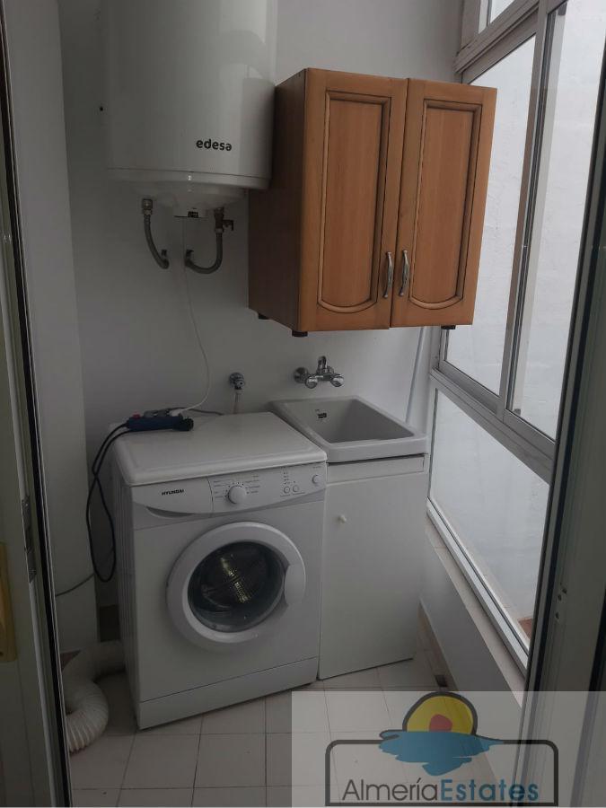 For sale of flat in Vélez-Rubio
