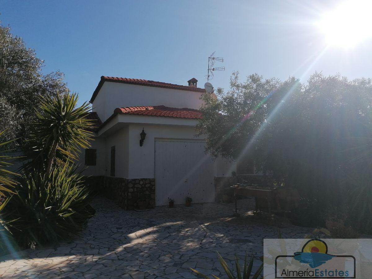 Venta de villa en Albox