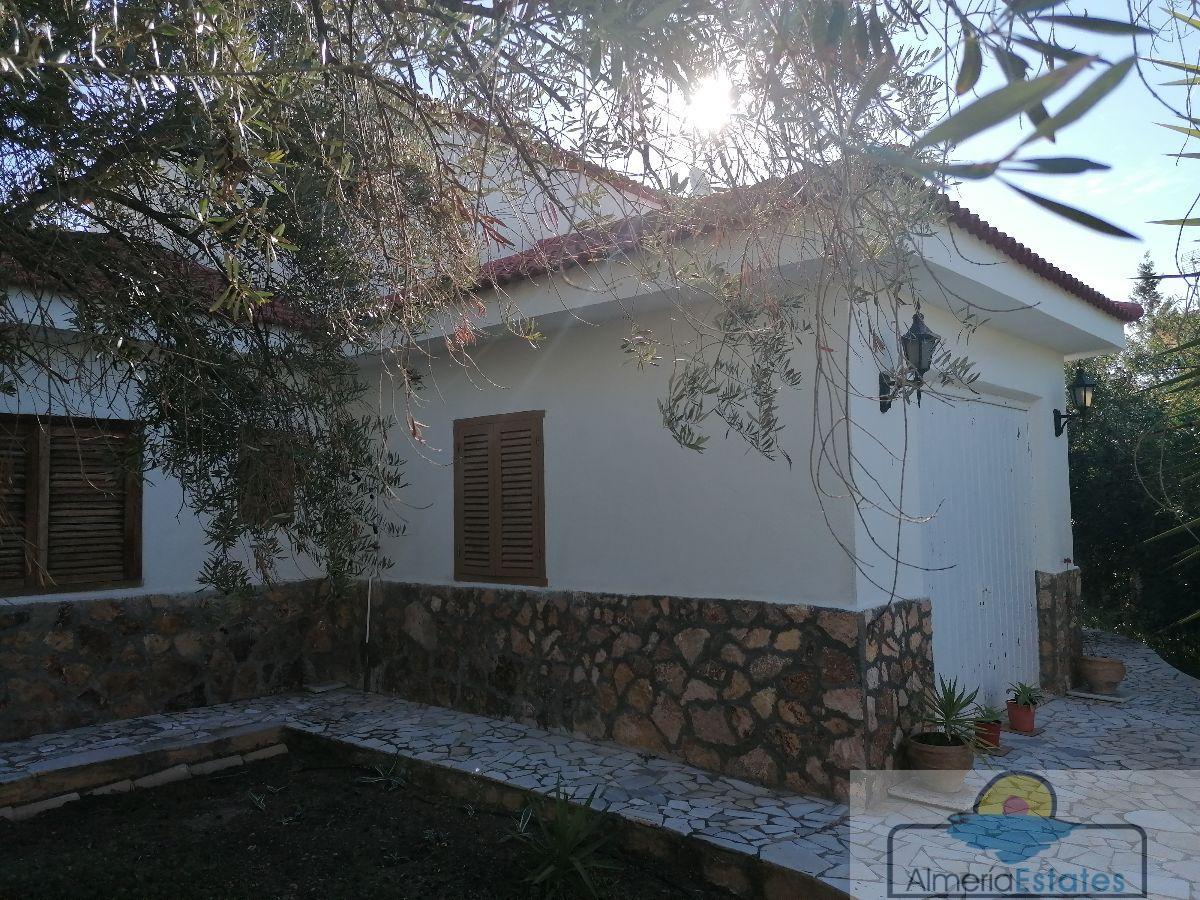 Venta de villa en Albox