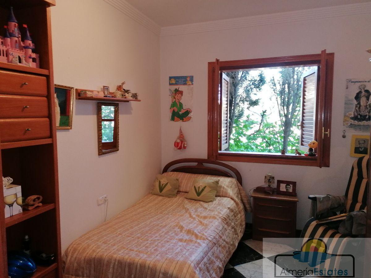 Venta de villa en Albox