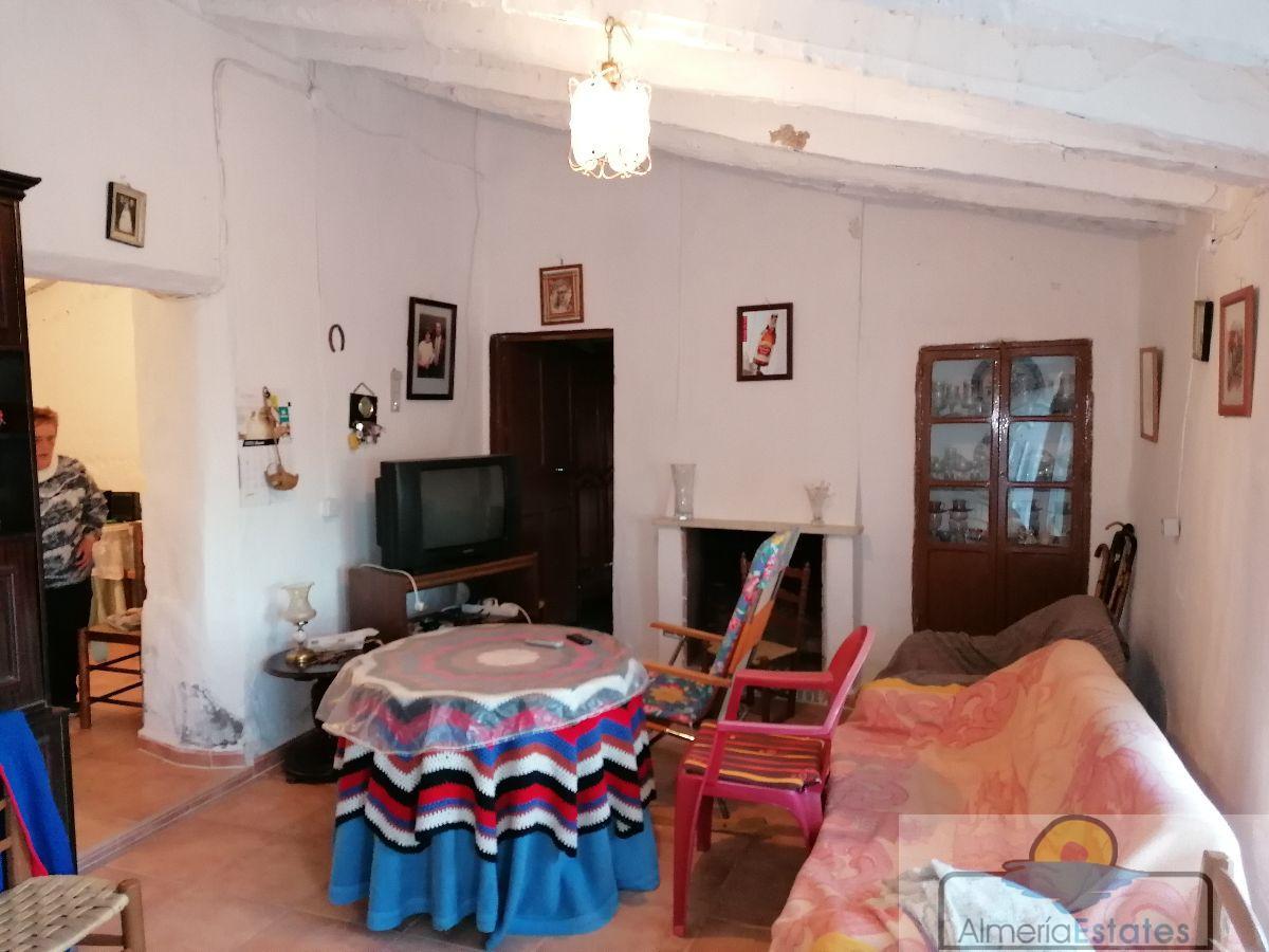 For sale of house in Partaloa