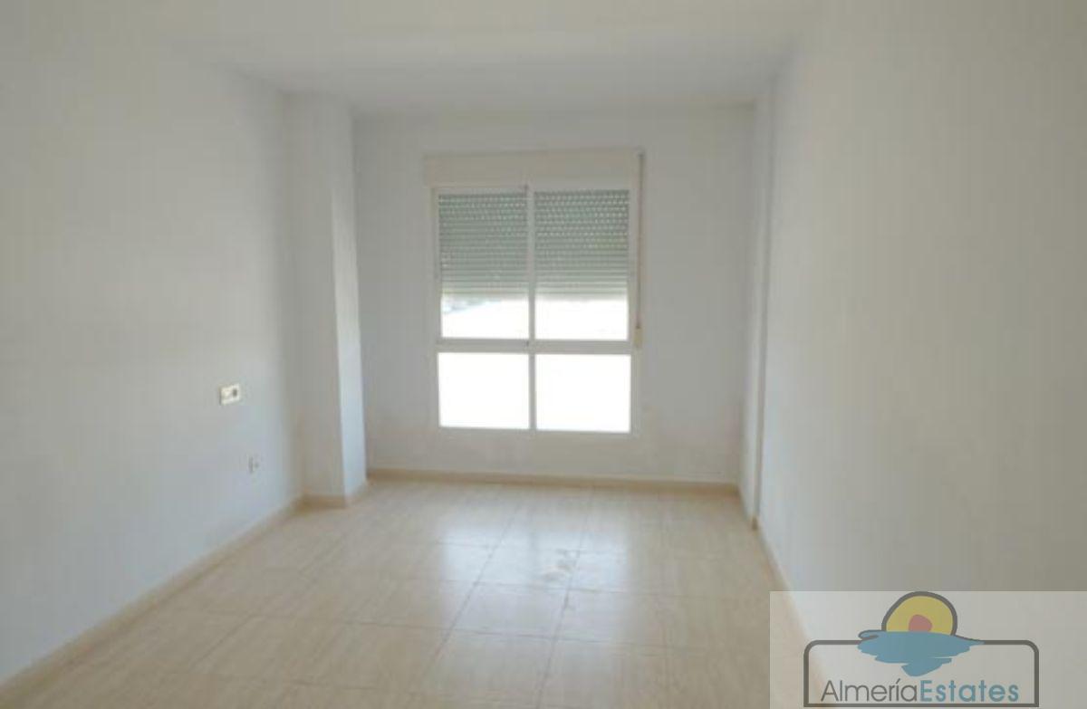 For sale of flat in Zurgena