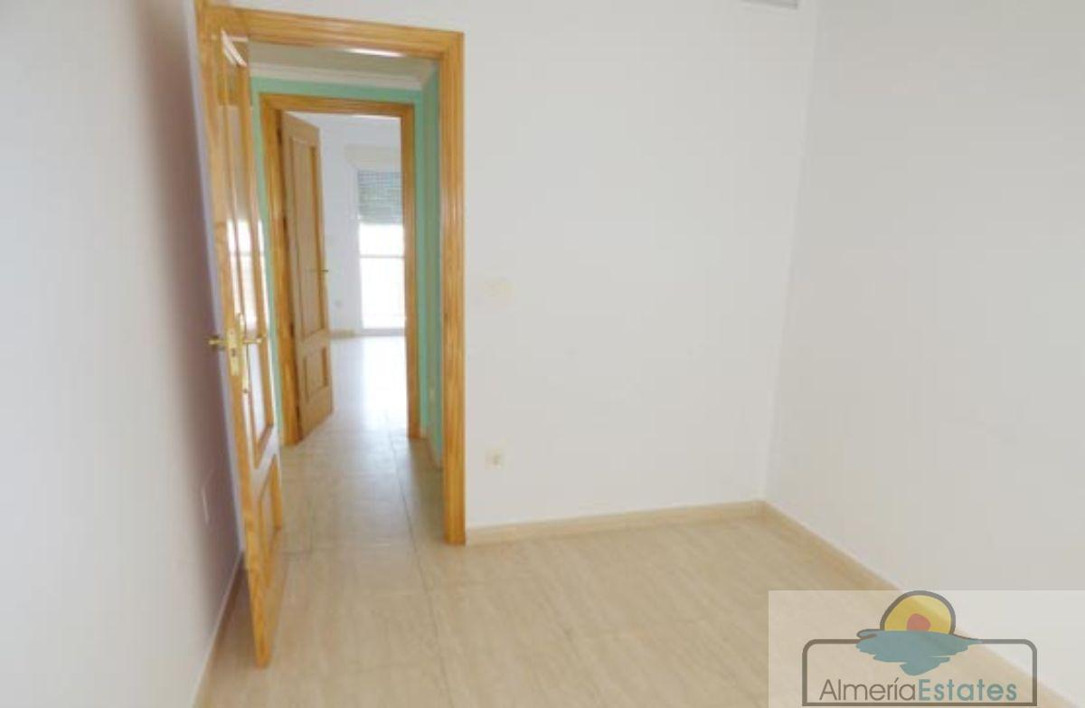 For sale of flat in Zurgena