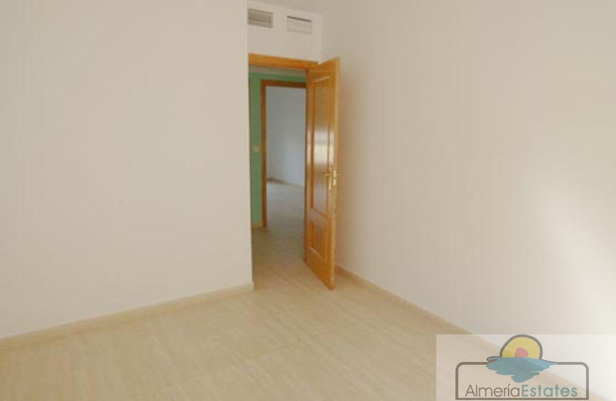 For sale of flat in Zurgena