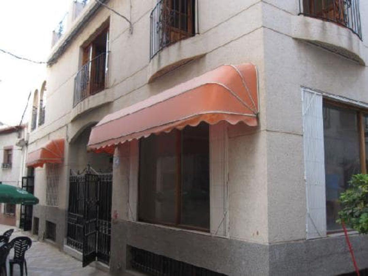 Venta de local comercial en Albox