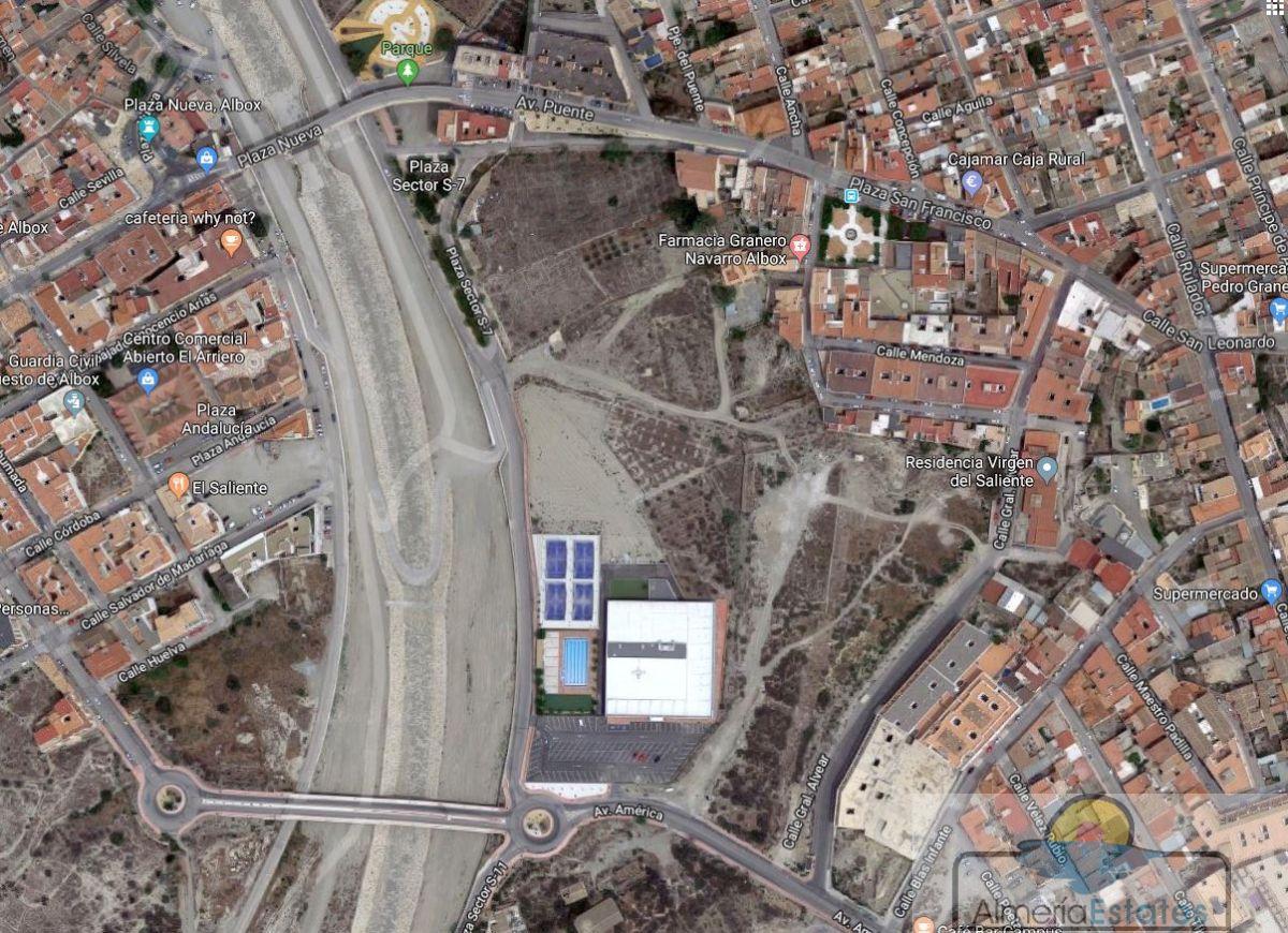 For sale of land in Albox