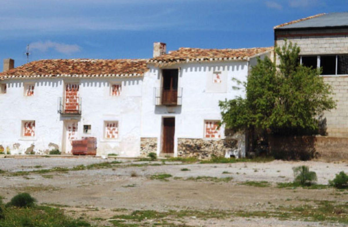 For sale of rural property in Vélez-Rubio