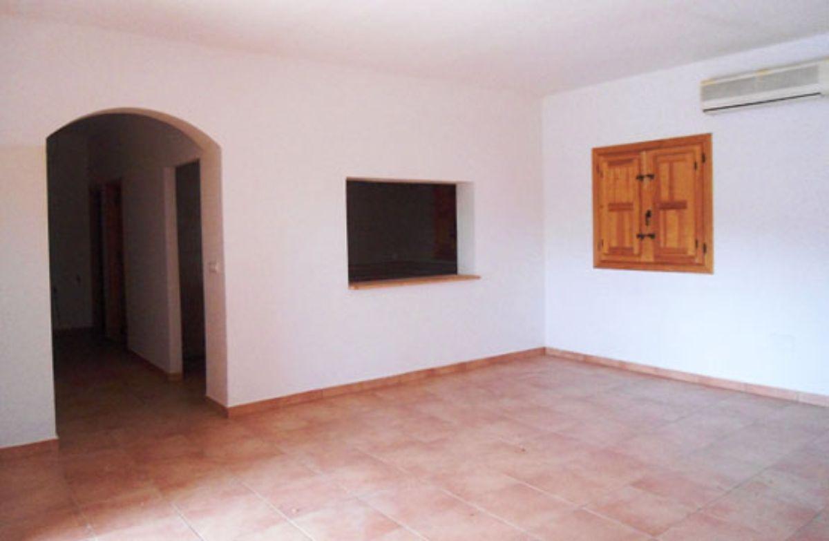For sale of villa in Vélez-Rubio
