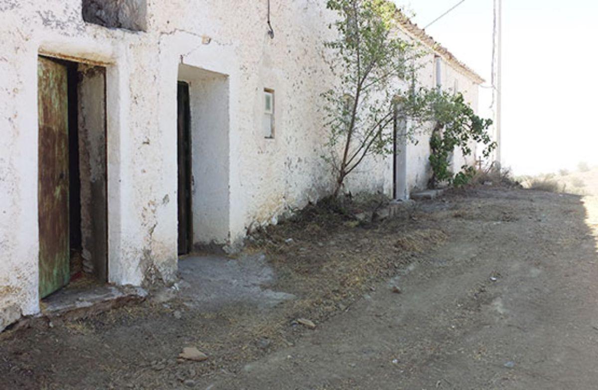 For sale of villa in Vélez-Rubio