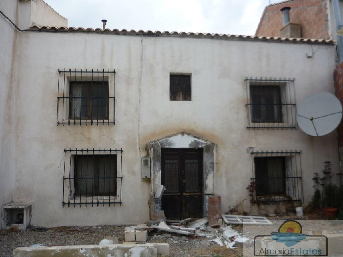 Venta de terreno en Cantoria